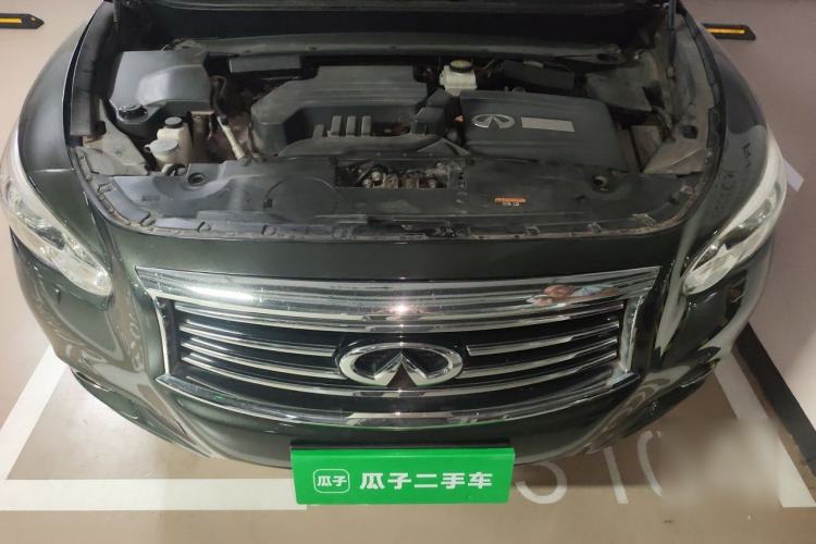 Used Infiniti QX60 2014 2.5 S/C Hybrid Two-Wheel Drive Excellence Edition Engine Bay