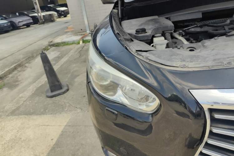 Used Infiniti QX60 2014 2.5 S/C Hybrid Two-Wheel Drive Excellence Edition Right Front Headlight