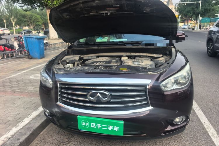 Used Infiniti QX60 2014 2.5 S/C Hybrid Two-Wheel Drive Excellence Edition Engine Bay