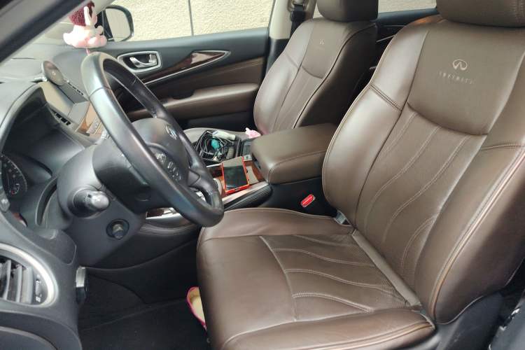 Used Infiniti QX60 2014 2.5 S/C Hybrid All-Wheel-Drive Versatile Edition Left Front Seat