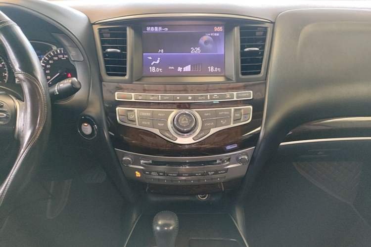 Used Infiniti QX60 2014 2.5 S/C Hybrid Two-Wheel Drive Excellence Edition Audio And AC Panel