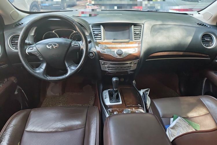 Used Infiniti QX60 2014 3.5L Two-Wheel Drive Excellence Edition Center Console