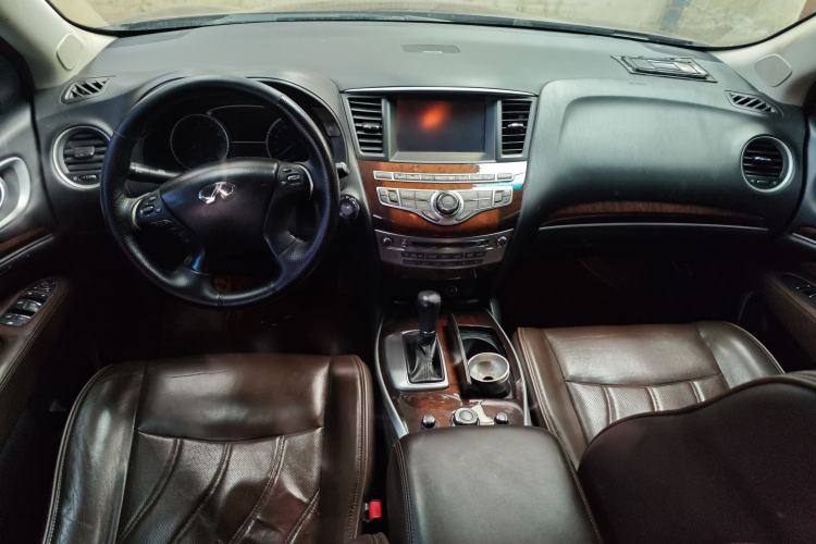 Used Infiniti QX60 2014 2.5 S/C Hybrid Two-Wheel Drive Excellence Edition Center Console