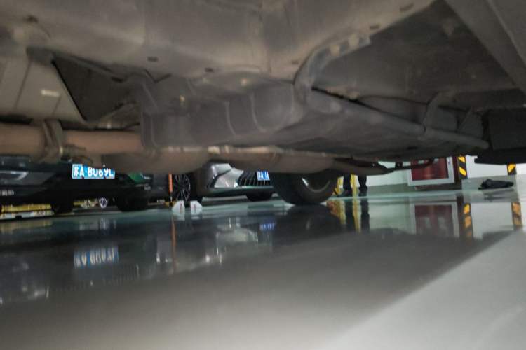 Used Infiniti QX60 2014 3.5L Two-Wheel Drive Excellence Edition Chassis Front Left