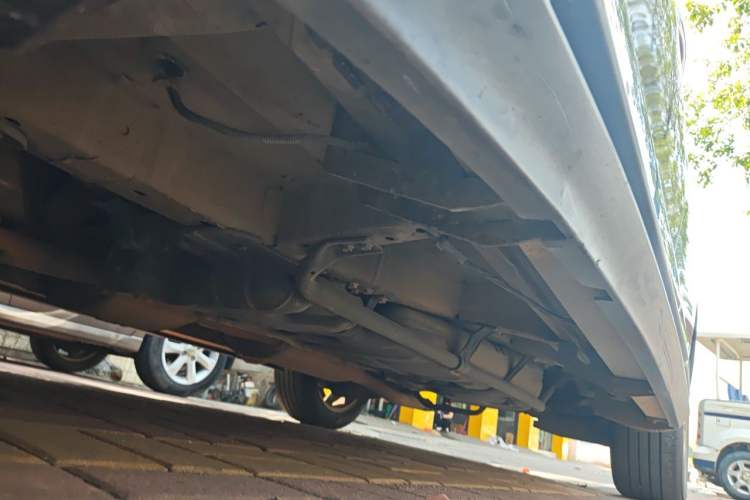 Used Infiniti QX60 2014 3.5L Two-Wheel Drive Excellence Edition Chassis Front Left