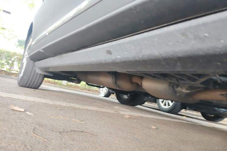 Used Infiniti QX60 2014 2.5 S/C Hybrid Two-Wheel Drive Excellence Edition Chassis Front Right