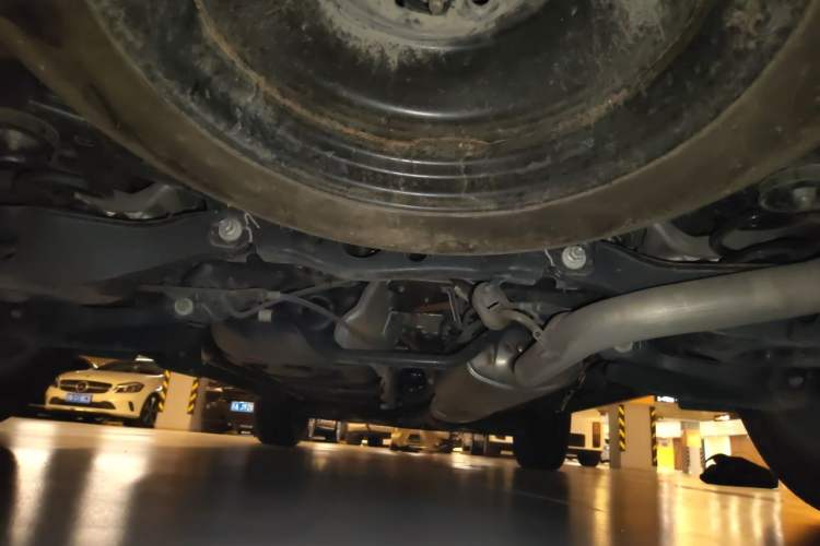Used Infiniti QX60 2014 2.5 S/C Hybrid Two-Wheel Drive Excellence Edition Chassis Rear
