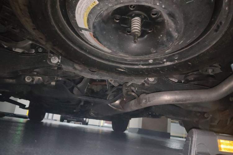Used Infiniti QX60 2014 2.5 S/C Hybrid Two-Wheel Drive Excellence Edition Chassis Rear