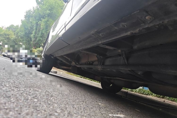 Used Infiniti QX60 2014 2.5 S/C Hybrid Two-Wheel Drive Excellence Edition Chassis Rear Left