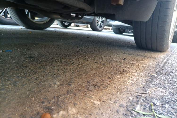 Used Infiniti QX60 2014 3.5L Four-Wheel Drive All-Terrain Version Chassis Rear Left