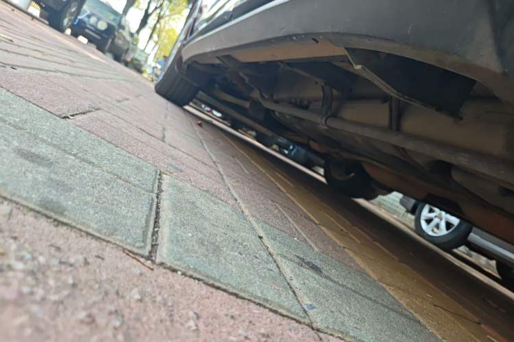 Used Infiniti QX60 2014 3.5L Two-Wheel Drive Excellence Edition Chassis Rear Left