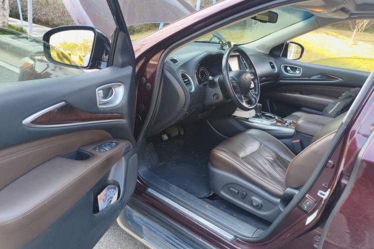 Used Infiniti QX60 2014 2.5 S/C Hybrid Two-Wheel Drive Excellence Edition Driver Seat