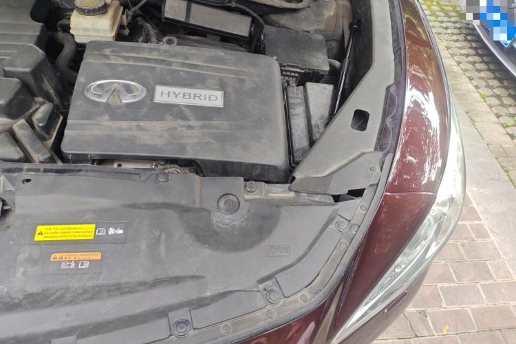 Used Infiniti QX60 2014 2.5 S/C Hybrid Two-Wheel Drive Excellence Edition Engine Bay Left