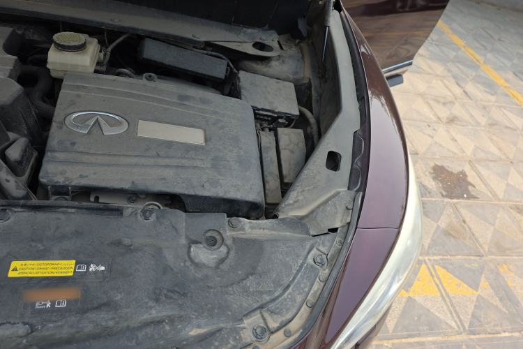 Used Infiniti QX60 2014 2.5 S/C Hybrid Two-Wheel Drive Excellence Edition Engine Bay Left