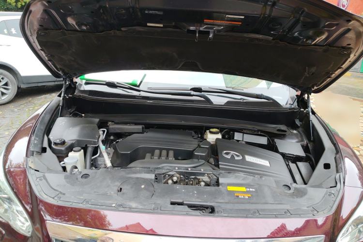 Used Infiniti QX60 2014 2.5 S/C Hybrid All-Wheel-Drive Versatile Edition Engine Bay