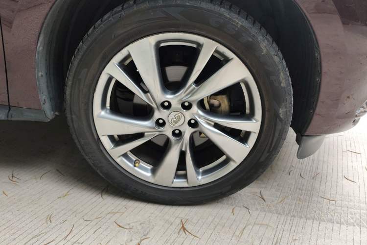 Used Infiniti QX60 2014 2.5 S/C Hybrid Two-Wheel Drive Excellence Edition Exterior 7