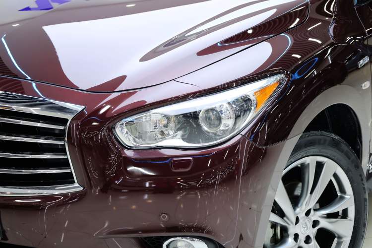 Used Infiniti QX60 2014 2.5 S/C Hybrid Two-Wheel Drive Excellence Edition Exterior 7