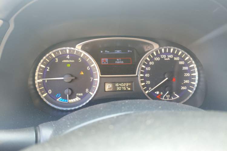 Used Infiniti QX60 2014 2.5 S/C Hybrid Two-Wheel Drive Excellence Edition Instrument Cluster