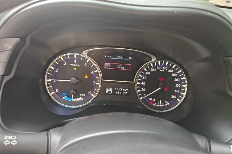 Used Infiniti QX60 2014 2.5 S/C Hybrid Two-Wheel Drive Excellence Edition Instrument Cluster