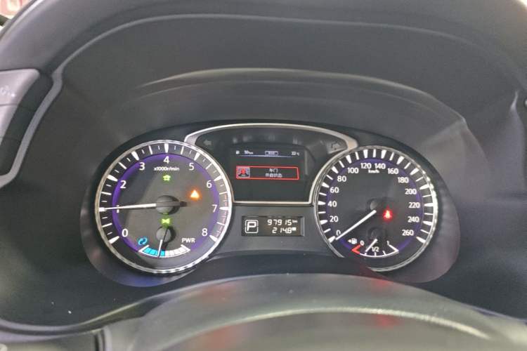 Used Infiniti QX60 2014 2.5 S/C Hybrid Two-Wheel Drive Excellence Edition Instrument Cluster
