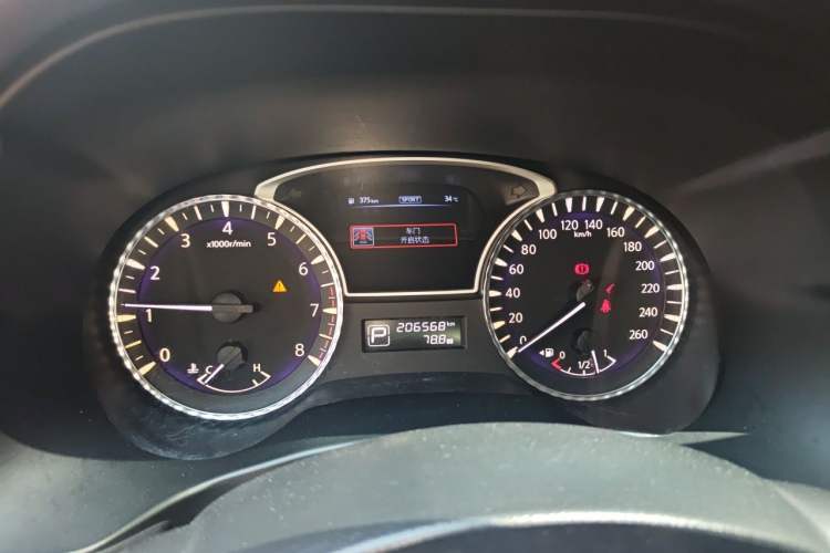 Used Infiniti QX60 2014 3.5L Two-Wheel Drive Excellence Edition Instrument Cluster