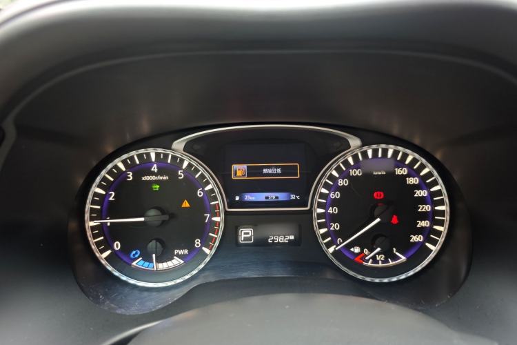 Used Infiniti QX60 2014 2.5 S/C Hybrid All-Wheel-Drive Versatile Edition Instrument Cluster