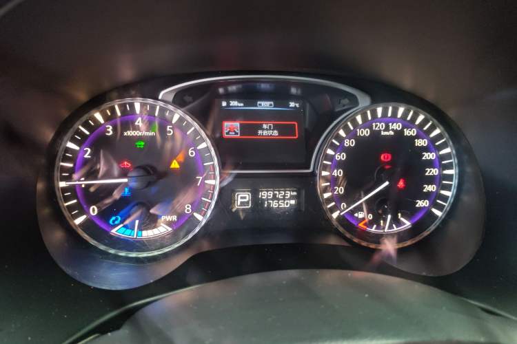 Used Infiniti QX60 2014 2.5 S/C Hybrid Two-Wheel Drive Excellence Edition Instrument Cluster