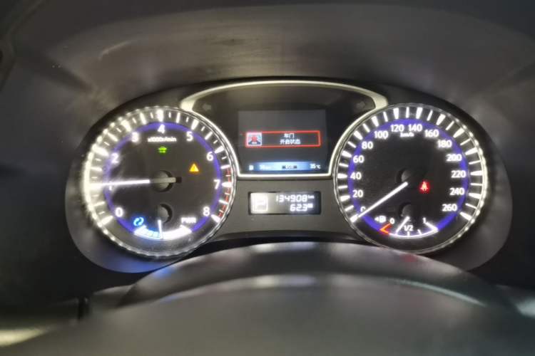 Used Infiniti QX60 2014 2.5 S/C Hybrid All-Wheel-Drive Versatile Edition Instrument Cluster