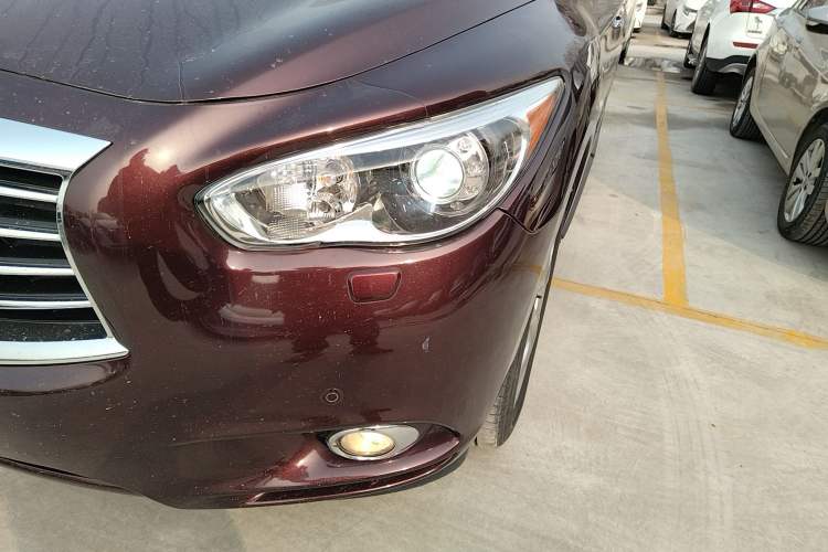 Used Infiniti QX60 2014 2.5 S/C Hybrid All-Wheel-Drive Versatile Edition Left Front Headlight
