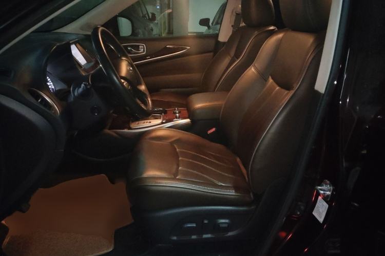 Used Infiniti QX60 2014 2.5 S/C Hybrid Two-Wheel Drive Excellence Edition Left Front Seat