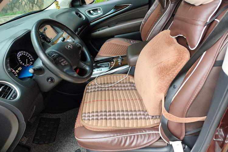 Used Infiniti QX60 2014 2.5 S/C Hybrid Two-Wheel Drive Excellence Edition Left Front Seat