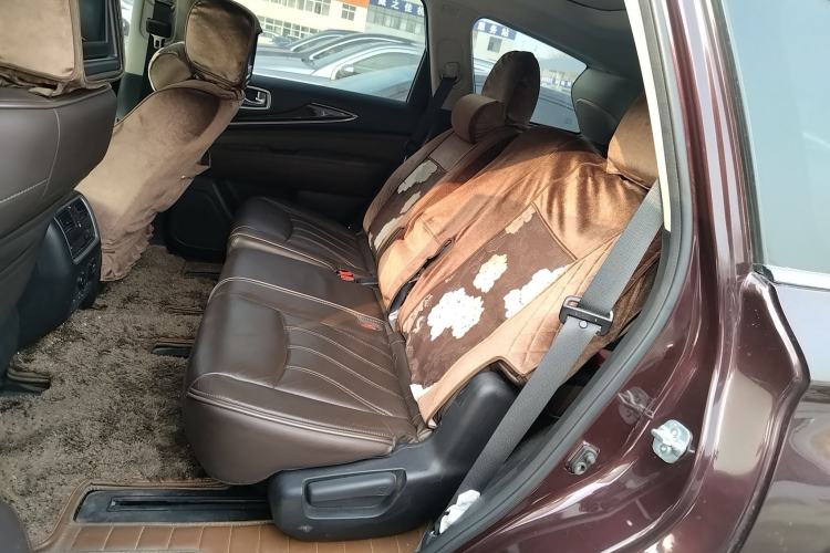 Used Infiniti QX60 2014 2.5 S/C Hybrid All-Wheel-Drive Versatile Edition Left Rear Seat