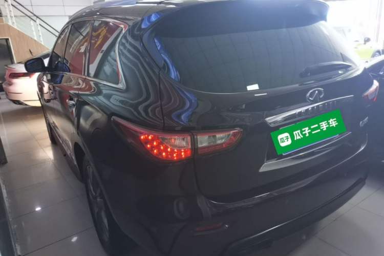 Used Infiniti QX60 2014 2.5 S/C Hybrid All-Wheel-Drive Versatile Edition Rear Left 45 Deg