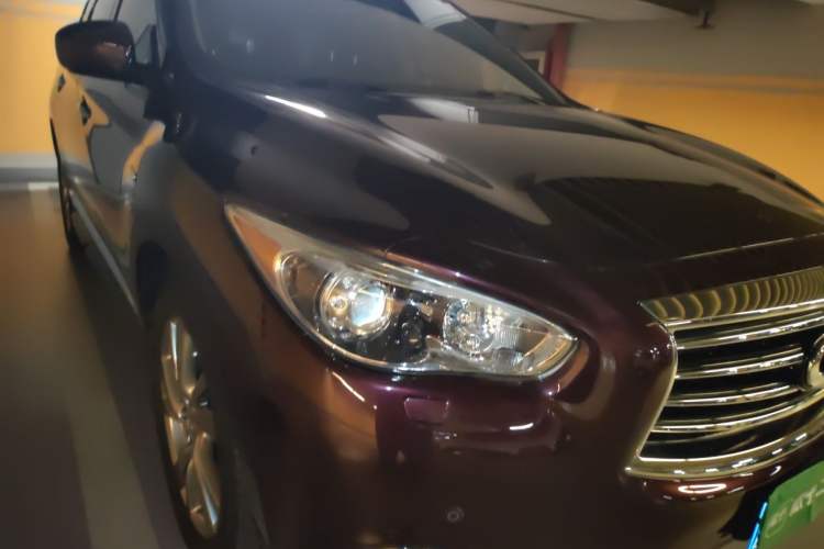 Used Infiniti QX60 2014 2.5 S/C Hybrid Two-Wheel Drive Excellence Edition Right Front Headlight