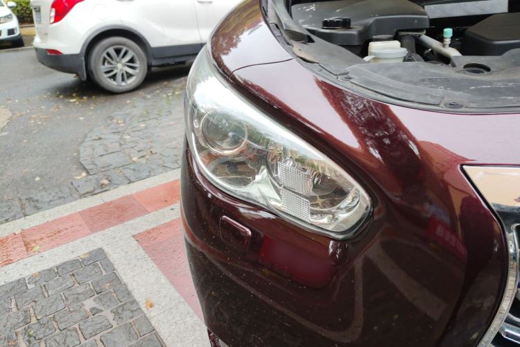 Used Infiniti QX60 2014 2.5 S/C Hybrid All-Wheel-Drive Versatile Edition Right Front Headlight
