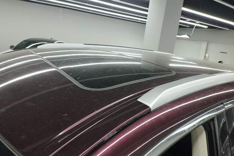Used Infiniti QX60 2014 2.5 S/C Hybrid Two-Wheel Drive Excellence Edition Roof