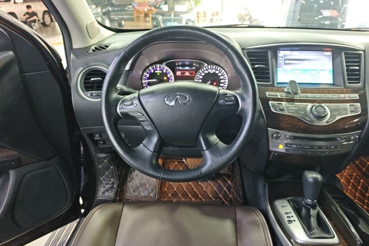 Used Infiniti QX60 2014 2.5 S/C Hybrid Two-Wheel Drive Excellence Edition Steering Wheel