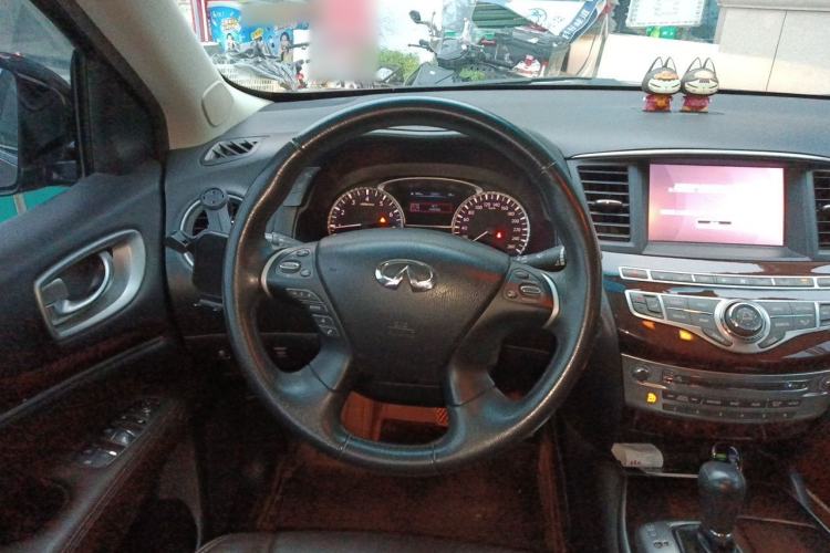 Used Infiniti QX60 2014 3.5L Two-Wheel Drive Excellence Edition Steering Wheel