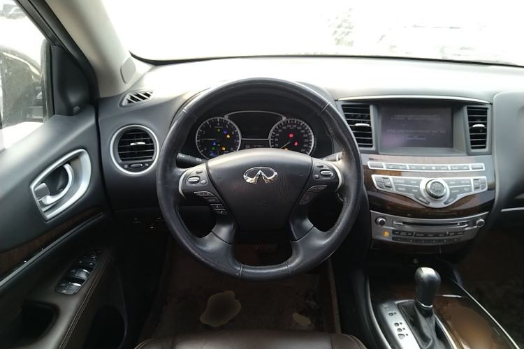 Used Infiniti QX60 2014 2.5 S/C Hybrid All-Wheel-Drive Versatile Edition Steering Wheel
