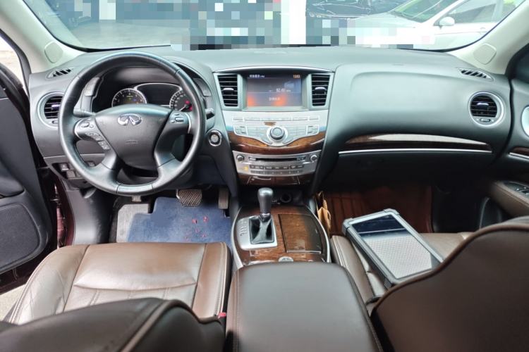Used Infiniti QX60 2014 2.5 S/C Hybrid Two-Wheel Drive Excellence Edition Center Console