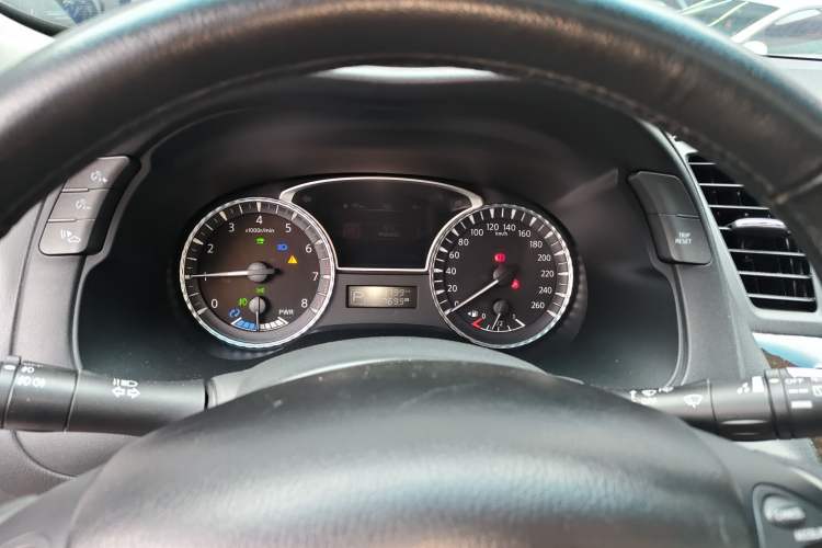Used Infiniti QX60 2014 2.5 S/C Hybrid Two-Wheel Drive Excellence Edition Instrument Cluster