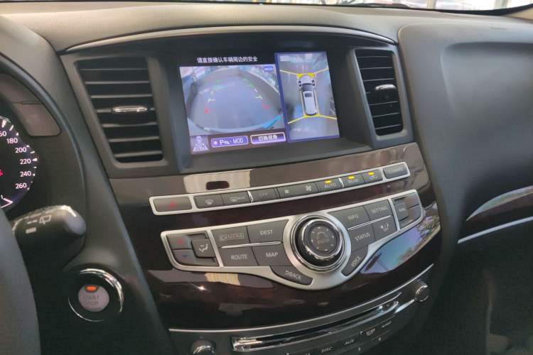 Used Infiniti QX60 2014 2.5 S/C Hybrid Two-Wheel Drive Excellence Edition Audio And AC Panel