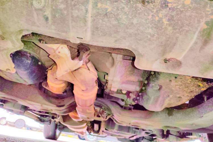 Used Infiniti QX60 2014 3.5L Four-Wheel Drive All-Terrain Version Chassis Front