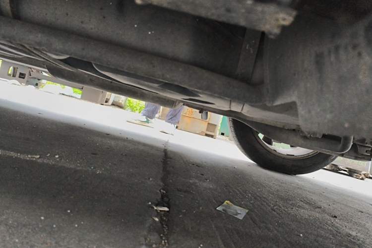 Used Infiniti QX60 2014 3.5L Four-Wheel Drive All-Terrain Version Chassis Rear Left