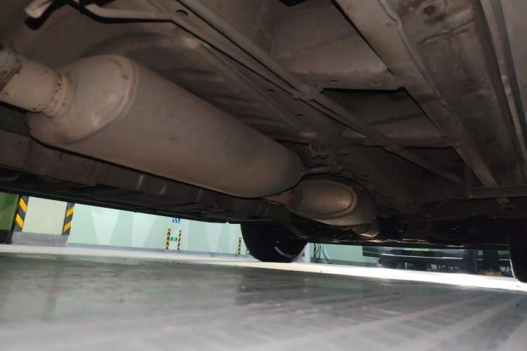 Used Infiniti QX60 2014 3.5L Four-Wheel Drive All-Terrain Version Chassis Rear Right