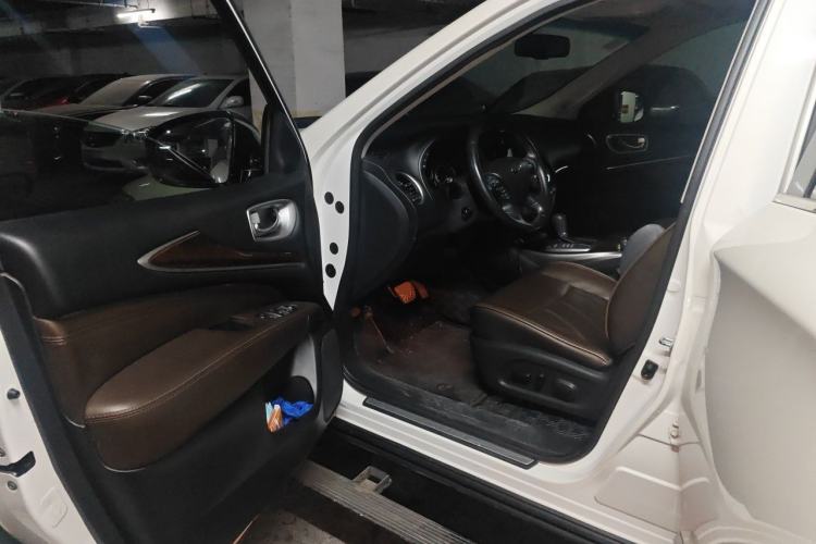 Used Infiniti QX60 2014 2.5 S/C Hybrid Two-Wheel Drive Excellence Edition Driver Seat