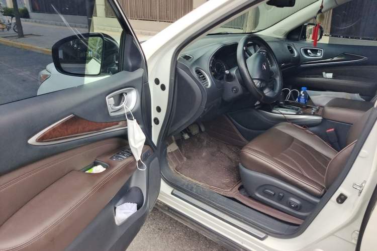 Used Infiniti QX60 2014 2.5 S/C Hybrid Two-Wheel Drive Excellence Edition Driver Seat