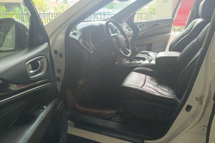 Used Infiniti QX60 2014 2.5 S/C Hybrid All-Wheel-Drive Versatile Edition Driver Seat