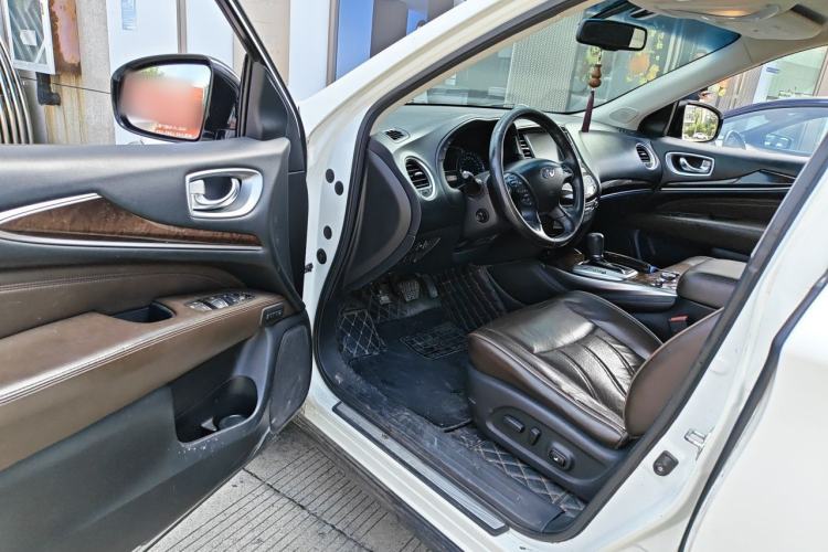 Used Infiniti QX60 2014 3.5L Two-Wheel Drive Excellence Edition Driver Seat