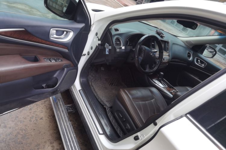 Used Infiniti QX60 2014 2.5 S/C Hybrid Two-Wheel Drive Excellence Edition Driver Seat